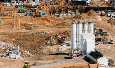 construction-of-houses-construction-site-PBYJB3U.jpg